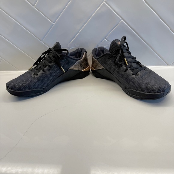 Nike Women's Metcon 5 Training Shoes Black Rose Gold 8.5 Gym Workout Low Top - Picture 7 of 13